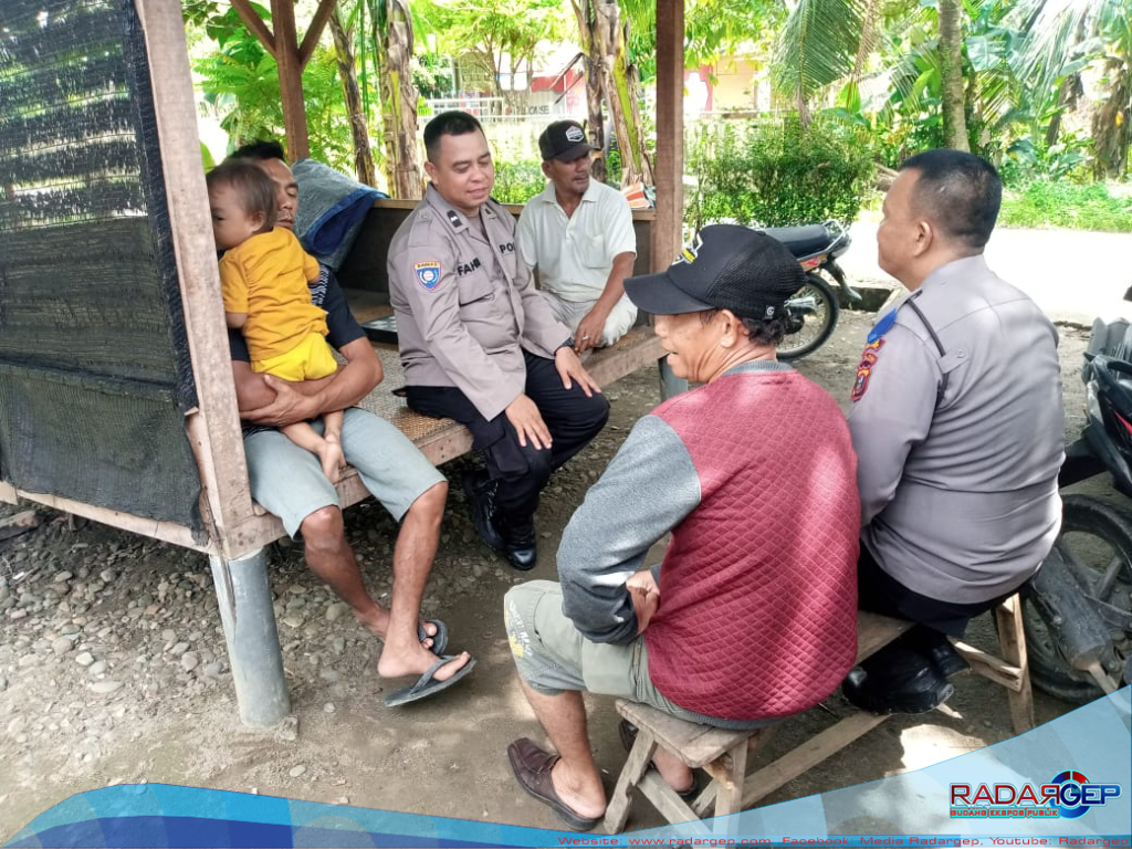  Bhabinkamtibmas Lingkungan 2 Kelurahan Paya Mabar Stabat Laksanakan Cooling System